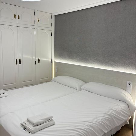 Apartamentos Carmela Benidorm Eksteriør bilde