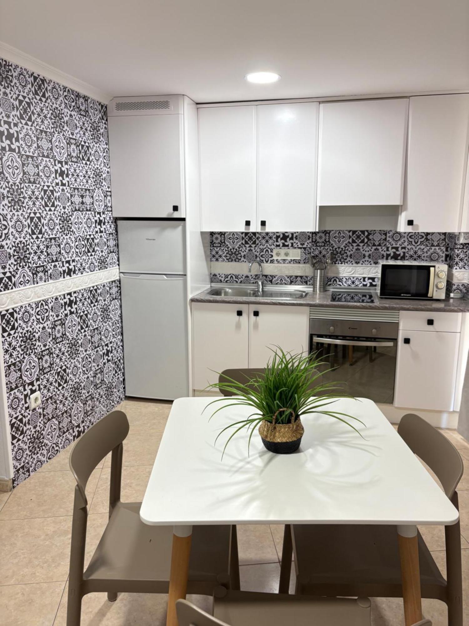 Apartamentos Carmela Benidorm Eksteriør bilde